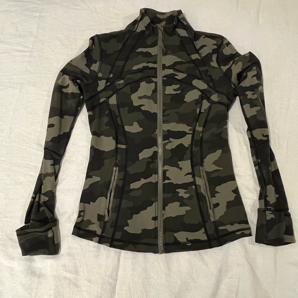 lululemon athletica Camouflage Jacket - Green and Black